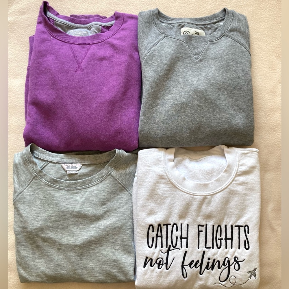 S & XS sweatshirt bundle